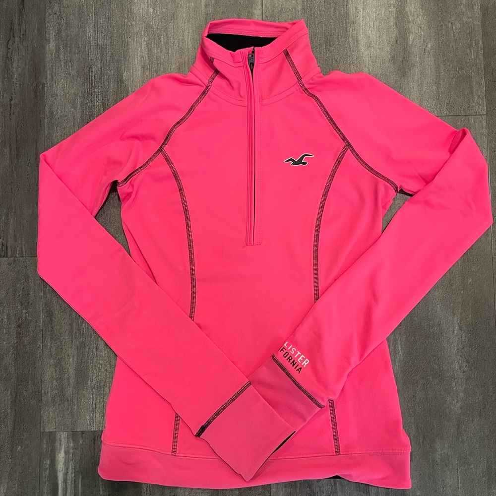 Hollister 1/2 zip jacket in pink & navy NWOT